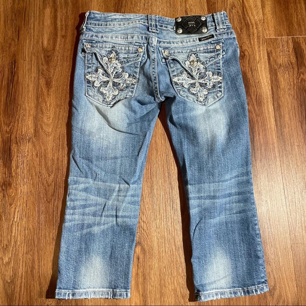 Miss Me Capris Jeans